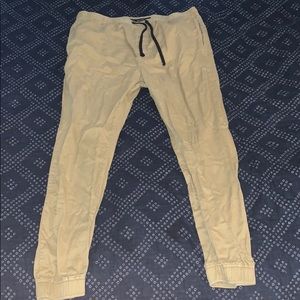 Men’s joggers